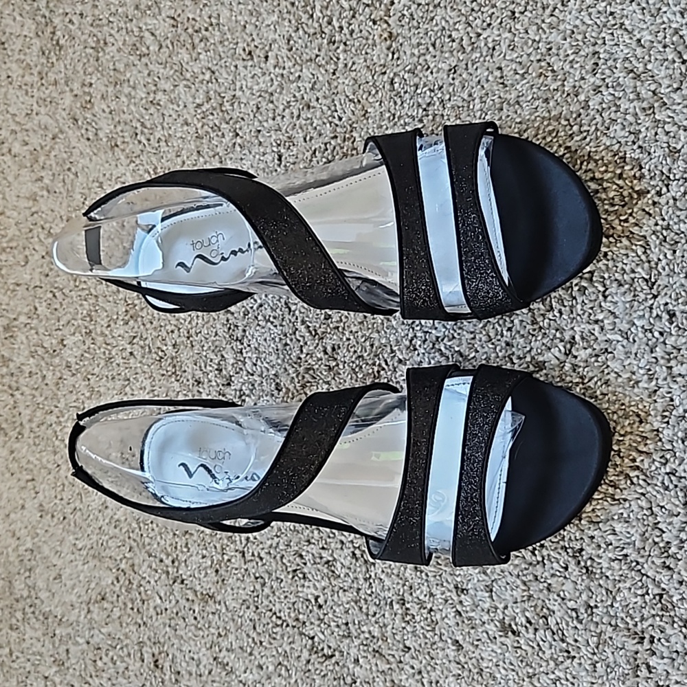 Dress shoes